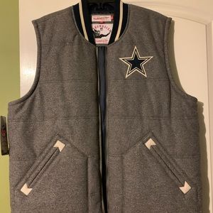 Men’s throwback Dallas Cowboys vest